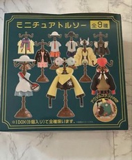 全新 寶可夢 寵物小精靈 日月 朱紫 劍盾 精靈中心 Pokemon Center 小菊兒 莉莉艾 瑪俐 奇巴納 小青 小春 牡丹 奇樹 古魯夏 服裝立牌 比卡超 衣架 盒蛋 盲盒 PVC FIGUR
