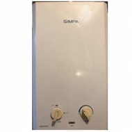 煤氣公司簡柏 即熱式煤氣熱水爐 9成半新