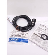 E3FA-DP13 Photoelectric Sensor Voltage: 10 To 30 V DC Cable Length: 2 Meters
