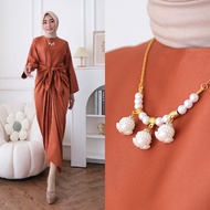 MJ kaftan plus necklace mutiara kaftan ikat mutiara bahan maxmara bahan super bagus berkualitas baha
