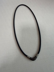 Phiten 黑色項鍊