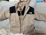 The North Face 兩件式外套買一送一（平行出口貨）