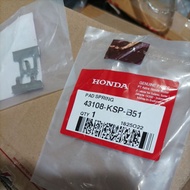 SPRING PAD REAR CALIPER SPRING PLATE CB150R SONIC GTR CS1 NEWMEGAPRO original 43108 KSP B51