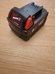 Milwaukee M18 紅色鋰電 5.0Ah / 12.0Ah 電池