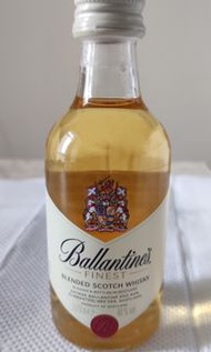 Ballantines 威士忌酒辦