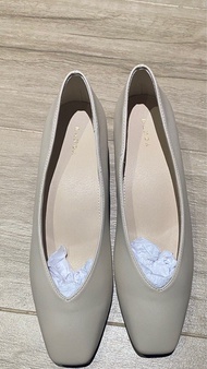 RANDA 米白色平底鞋 24