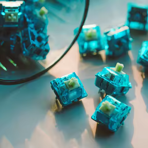 Jade Linear Switch Mid-Freq Crisp Sound UPE Stem PC Housing 20mm Spring 35g/45g Smooth Feel 5Pin Hot