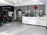 Oulu Hotel (Qingdao Zhanqiao Catholic Church)