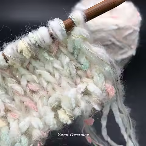 Warm Color Fancy Yarn for Knitting Blended Glitter Thick Yarn Puffy Yarn with Gold silk Fluffy Croch