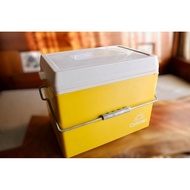 Coleman Retro Cooler/28QT Ice Bucket Second Hand Very Good Condition Old Model Discontinued