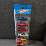MERAH Hot Wheels Ferrari 5 Pack 2011 F50 Blue 575 GTC Yellow GTO White 5999 GTB Fiorano Red 430 Scud