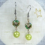 珍珠林~橄欖綠珍珠搭配景泰藍耳環~南洋硨磲貝珍珠與手工景泰藍#713+2