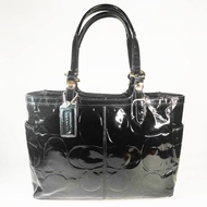 Coach Signature C Embossed Patent Leather Shoulder Bag Preloved Authen