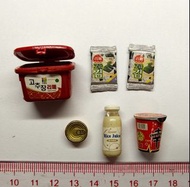 韓國手信 特產 紫菜 杯麵 麵豉醬 辣醬
超級市場 食物 便利店  微型 食玩 雜貨舖 便利店 薯片 零食  re-ment megahouse orcara mimo 場景