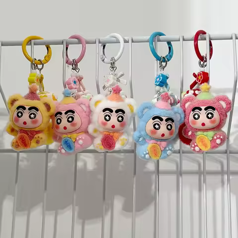 Crayon Shin-chan Keychains Toys Cartoon Shin-chan Keychains for Bag Shin-chan Bag Charms Keyring Car