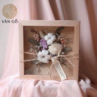 Wooden Picture Frame, 3D Picture Frame Decorated with Dried Flowers Size: 18*18*4cm