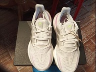 PUREBOOST 22 HEAT.RDY 運動鞋