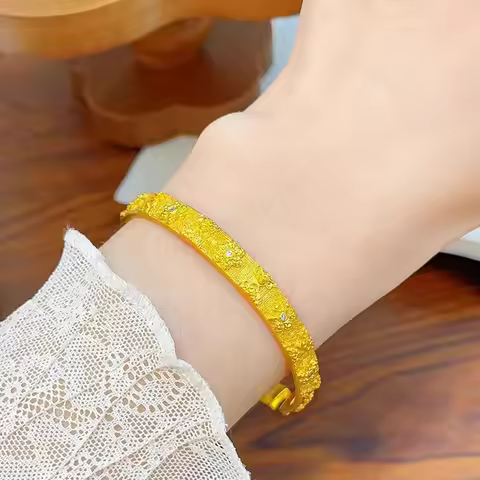 Women's 24K Gold (AU999) Diamond Buddha Flower Open Cuff | 3D Deconstructed Flower, Gold-Inlaid Peta