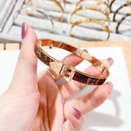 LV Leather Jewelry Women's Bracelet Does Not Discolorate