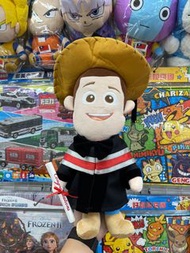 Woody 胡迪畢業公仔
