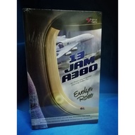 NOVEL 13 JAM A380 EVELYN ROSE
