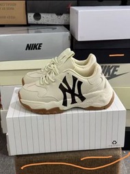 mlb  shoes  size 36--45 all sizes available  全新波鞋 厚底鞋  鬆糕鞋