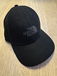 The North Face 經典款黑色棒球帽
