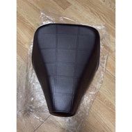 Super Cup 50,81,82 front saddle (brown - genuine honda saddle)