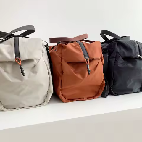 Bellroy Lite Duffel 40L Lightweight Travel Bag Dual-End Zip Gym Sports Duffle Large Capacity Luggage
