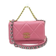 CHANEL 【激減優惠】菱格牛皮皮革Chanel 19 WOC Shoulder Bag金扣鏈帶肩背袋粉紅色