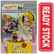 Hot Wheels Mario Kart Peach Standard Kart Diecast