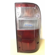 Toyota Hilux SR Ln166 / Ln167 / Rzn174 1998-2005 Tail Lamp / Lampu Belakang (With Socket)