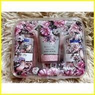 ▦ ♞ ✦ Simple Indulgence Bath Collection Velvet Sky Bath Set