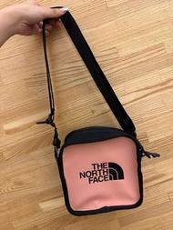 The north face  乾燥玫瑰粉色包 斜背包 側背包 小方包