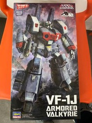 Hasegawa 長谷川 Macross 1/72 VF-1J Full Armor