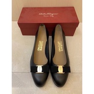 salvatore ferragamo 蝴蝶結跟鞋 9.5號