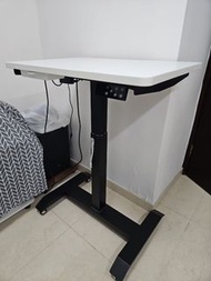 FREEMAX  電動升降桌 暖白色 80*55CM