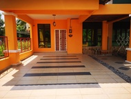 Rumah 1800 m² dengan 4 bilik tidur dan 2 bilik mandi peribadi di Melaka Tengah (Afwan Homestay Kleba
