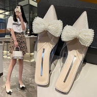 [Ready Stock] Xiaoxiangfeng Pearl Transparent Sandals Slippers Outer Wear Summer 2024 New Style Half-drag Influencer Pearl Butterfly Fashion Women's Shoes Balance Anti-slip Brea