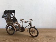 WH19176【四十八號老倉庫】二手 早期 金屬三輪車 黃包車 擺飾 擺件 玩具 26cm 1輛價【懷舊擺飾拍片道具】