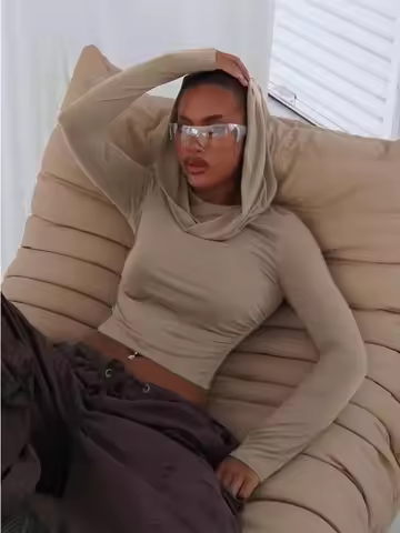 Spicy girl autumn outfit long sleeved hooded sweatshirt sand dune wasteland style European and Ameri