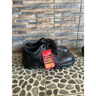 Cheetah Safety Shoes size 45