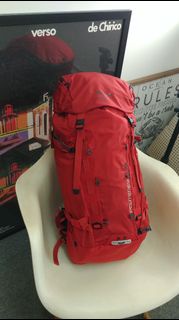 Salewa Pueterey 32L Backpack trek bouldering climbing hike Outdoor Bag 輕裝輕量化露營行山背囊背包 (not arcteryx, patagonia, osprey, north face, gregory)