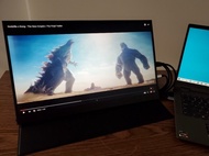 全新 portable monitor  18.5” 便攜式顯示器 1080P 100Hz 已包所需線材 支援 HDMI, USB-C 影像輸入, 內置喇叭, USB供電, 可連接手機, laptop