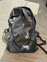 Arc’teryx Arro 22 backpack - old model 始祖鳥背包舊款