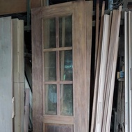 Kusen dan Daun Pintu Kayu Merbau