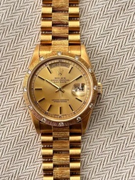 ✅特殊型號18308-產量極少🌕樹皮紋鑽石圈-搭配樹皮紋錶帶✅ 勞力士Rolex Day Date 18308✅18038 18238 16238 16018✅搭配原裝總統帶-錶帶挺直✅實體交收🏠-保