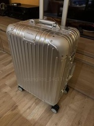 Rimowa Original Aluminium 銀色行李箱