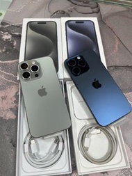 🔴 彤彤手機店🔴💜店內拆封新品💜🔋100%🍎 Apple iPhone 15Pro 128G/256G原色跟藍色🍎蘋果原廠保固