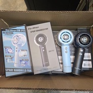 😍夏日清爽必備😍Eyemega EM-P11 噴霧手持風扇 黑色 藍色 本店現貨 唔洗預訂